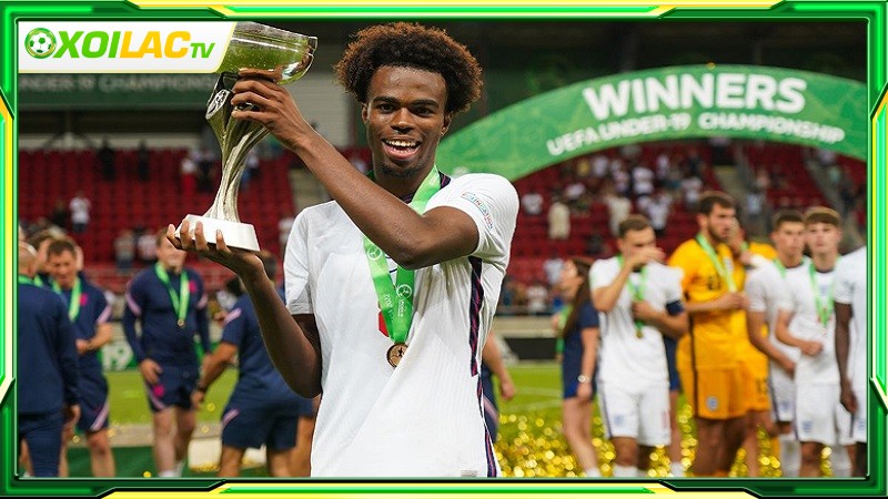 Carney Chukwuemeka và danh hiệu vô địch U-19 châu Âu